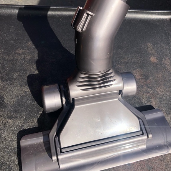 Dyson Gray Flat Out Hard Floor Head Replacement Part - Picture 8 of 11